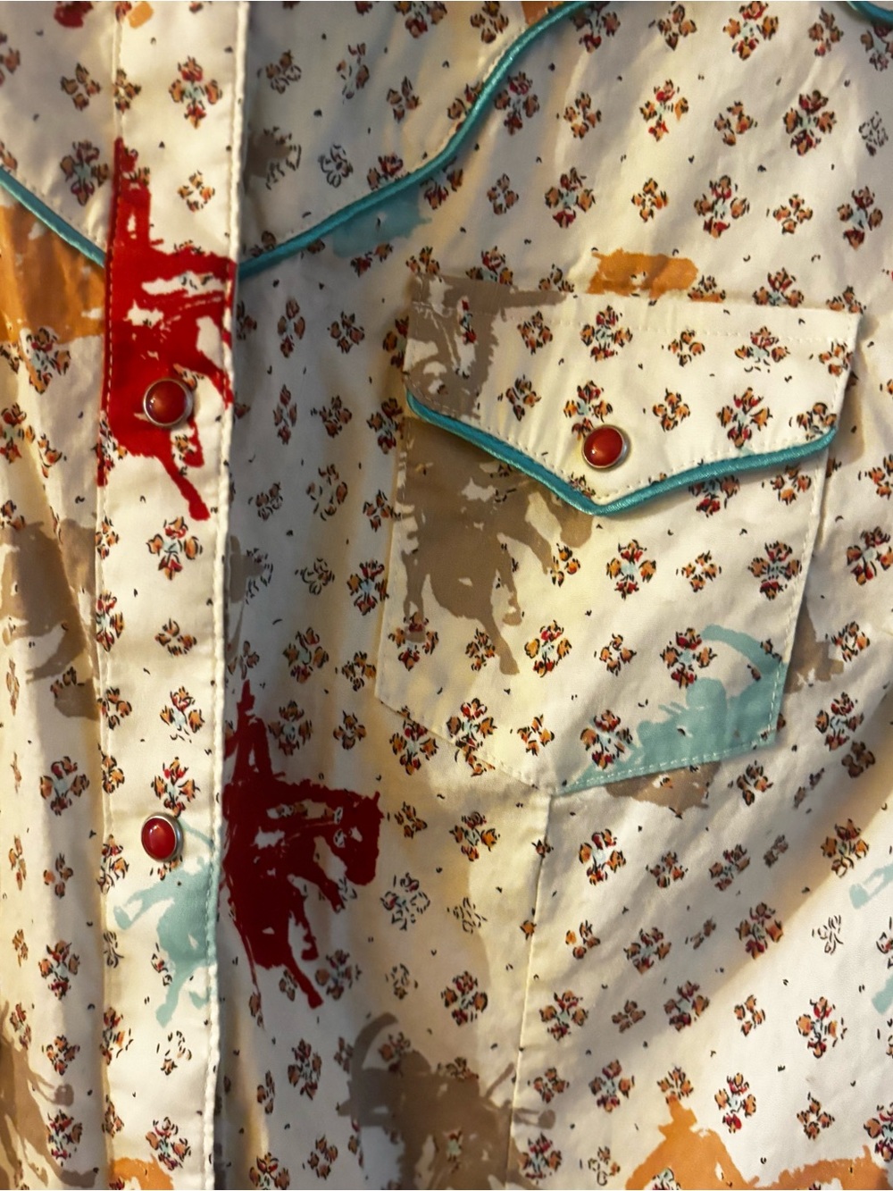 Women’s Wrangler Cream Western Button-Down with Multi-Color Rodeo Print - Picture 3 of 7
